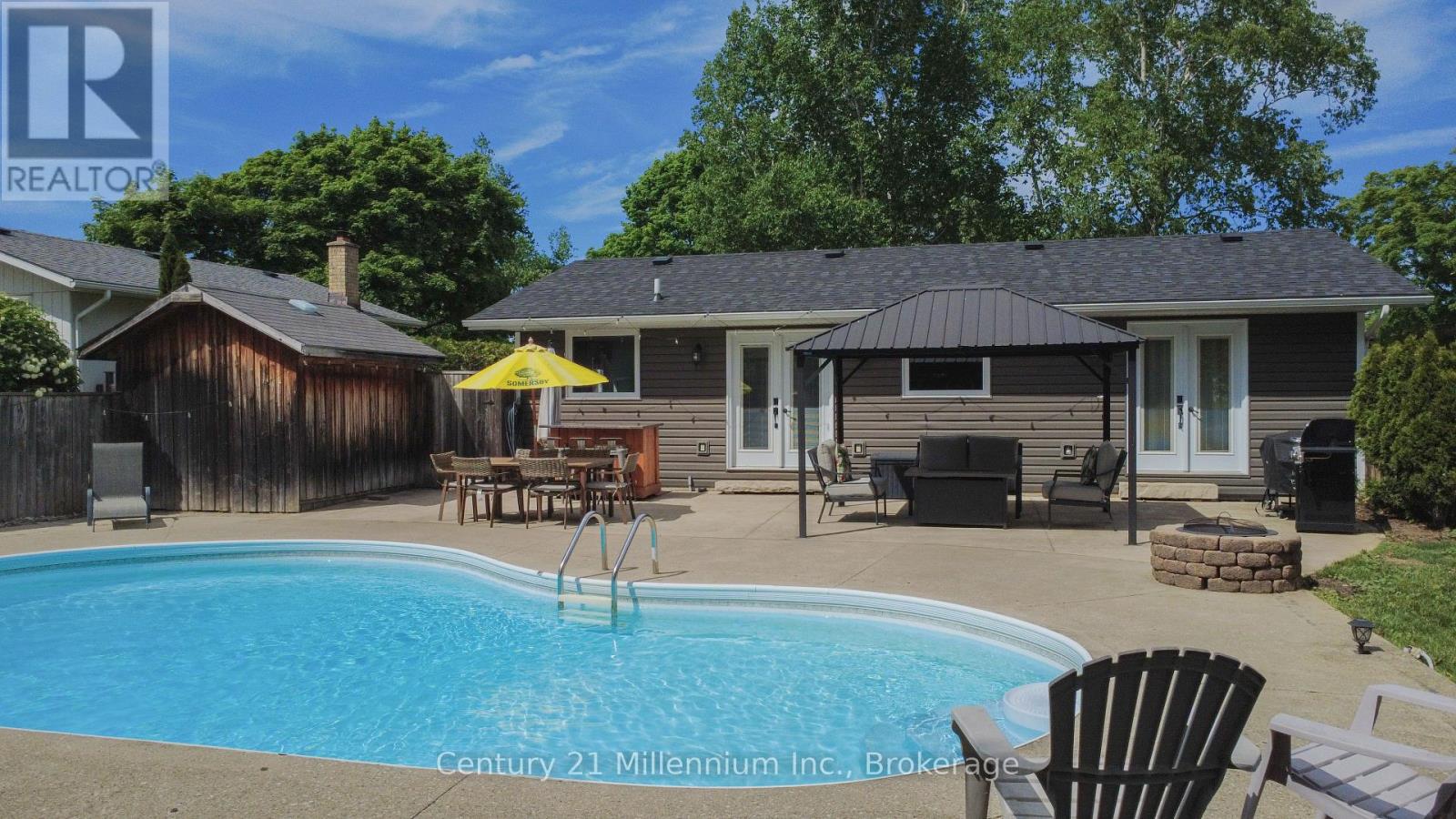340 Falconer Street, Saugeen Shores, Ontario  N0H 2C2 - Photo 43 - X13428338