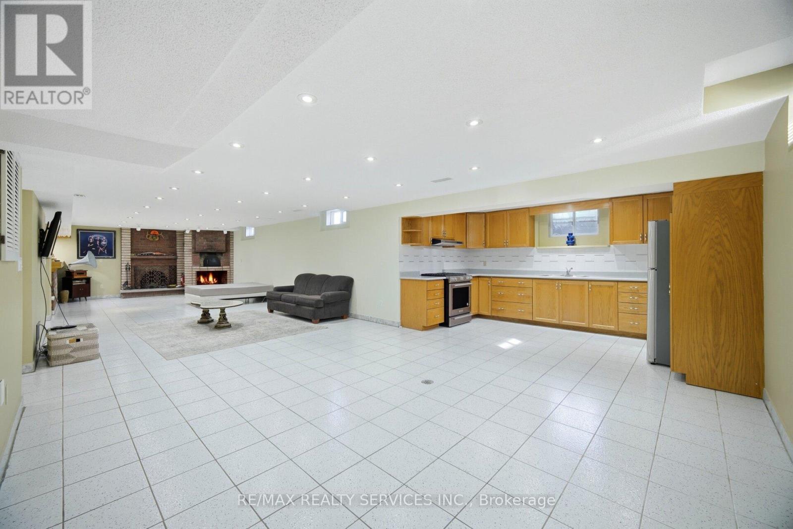 36 Shadywood Road, Brampton, Ontario  L6Z 4M1 - Photo 38 - W13423420