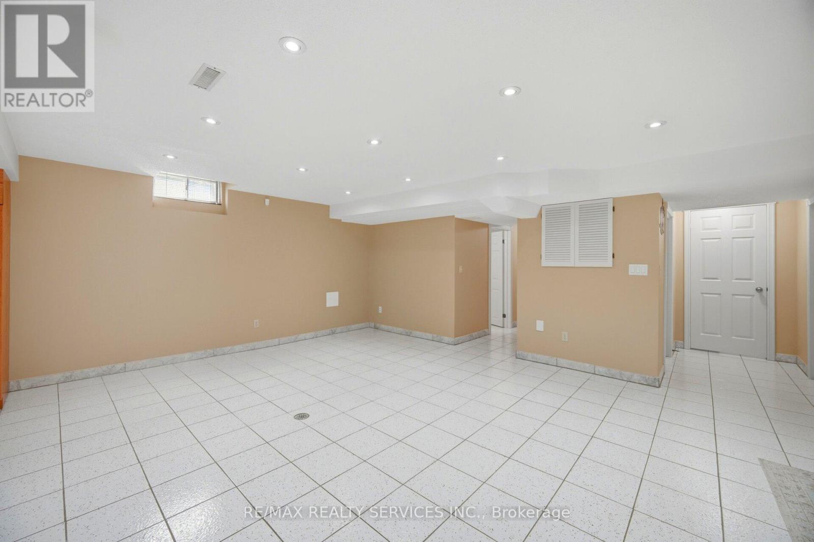36 Shadywood Road, Brampton, Ontario  L6Z 4M1 - Photo 39 - W13423420