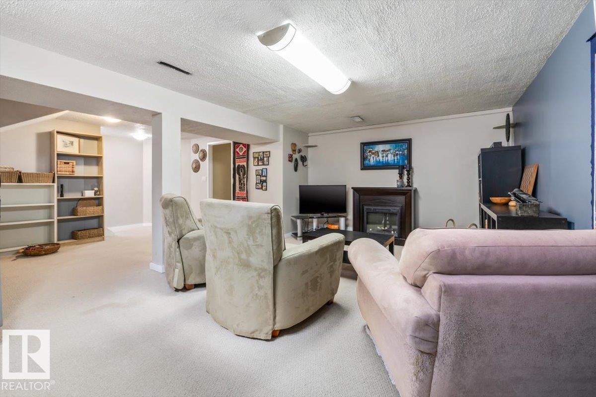15022 85 Av NW, Edmonton, Alberta  T5R 3Z7 - Photo 20 - E4492854