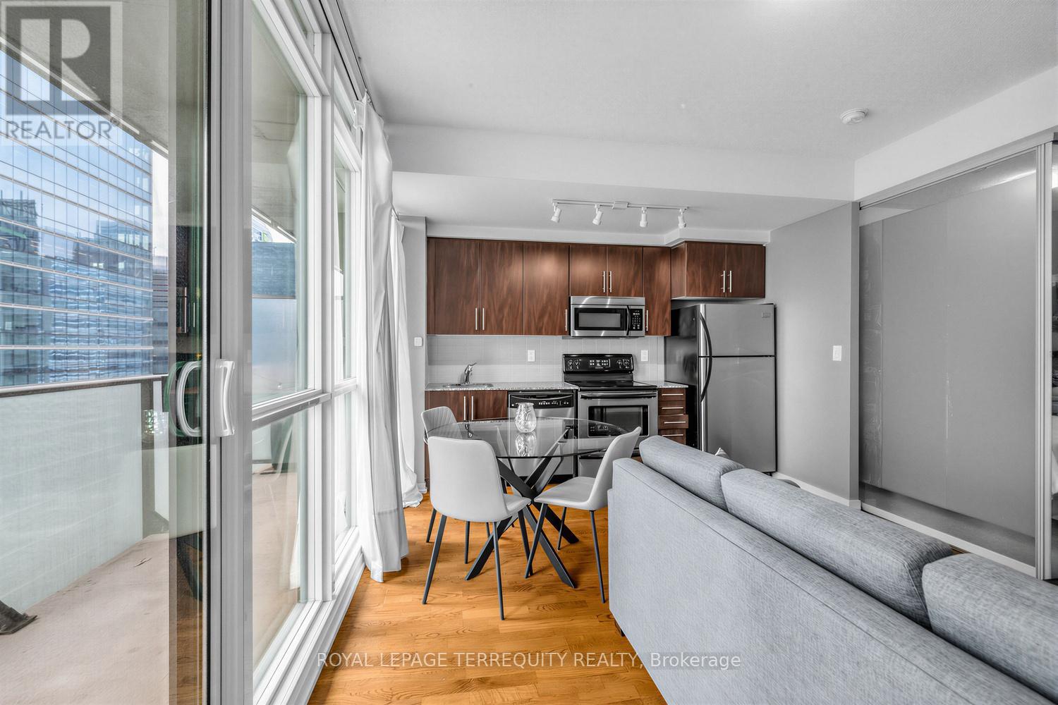 3111 - 55 Bremner Boulevard, Toronto, Ontario  M5J 0A6 - Photo 21 - C13428320