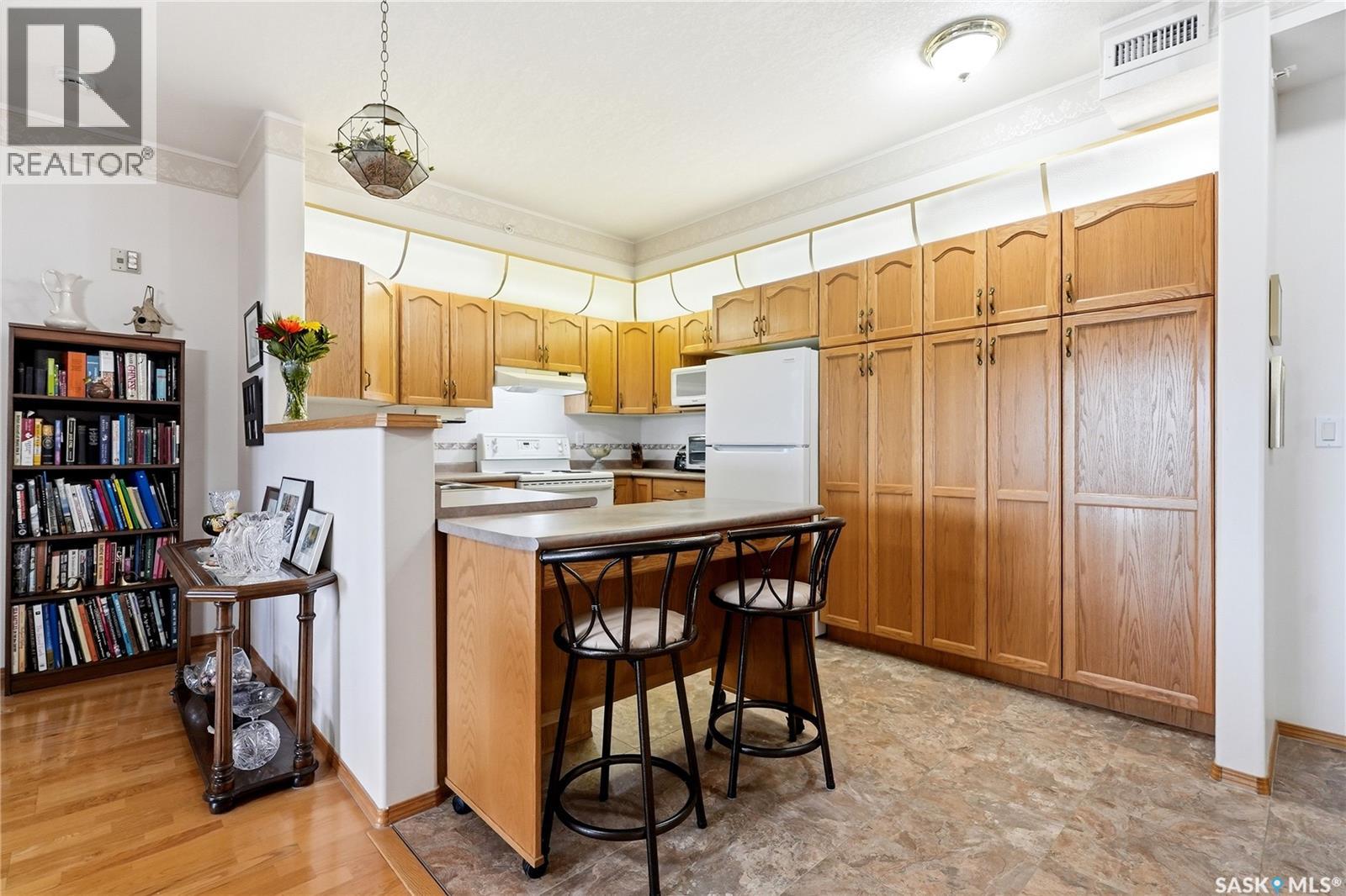 411 325 Keevil Crescent, Saskatoon, Saskatchewan  S7N 4R8 - Photo 11 - SK038995
