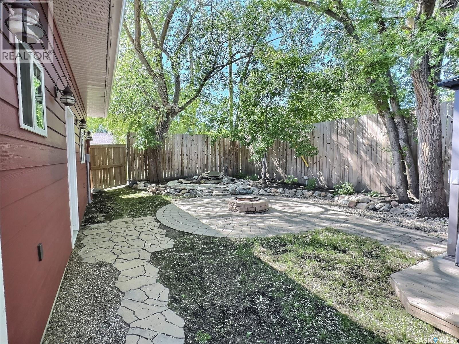 211 Duncan Road, Estevan, Saskatchewan  S4A 0A3 - Photo 40 - SK038864