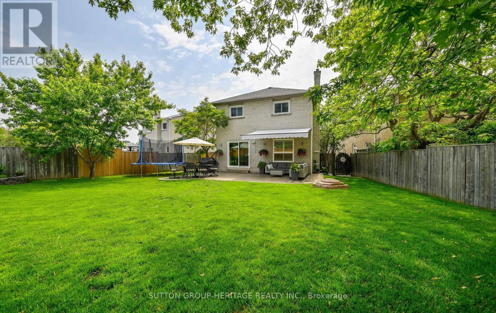 680 Eramosa Crescent, Pickering, Ontario  L1V 5N4 - Photo 36 - E13428356