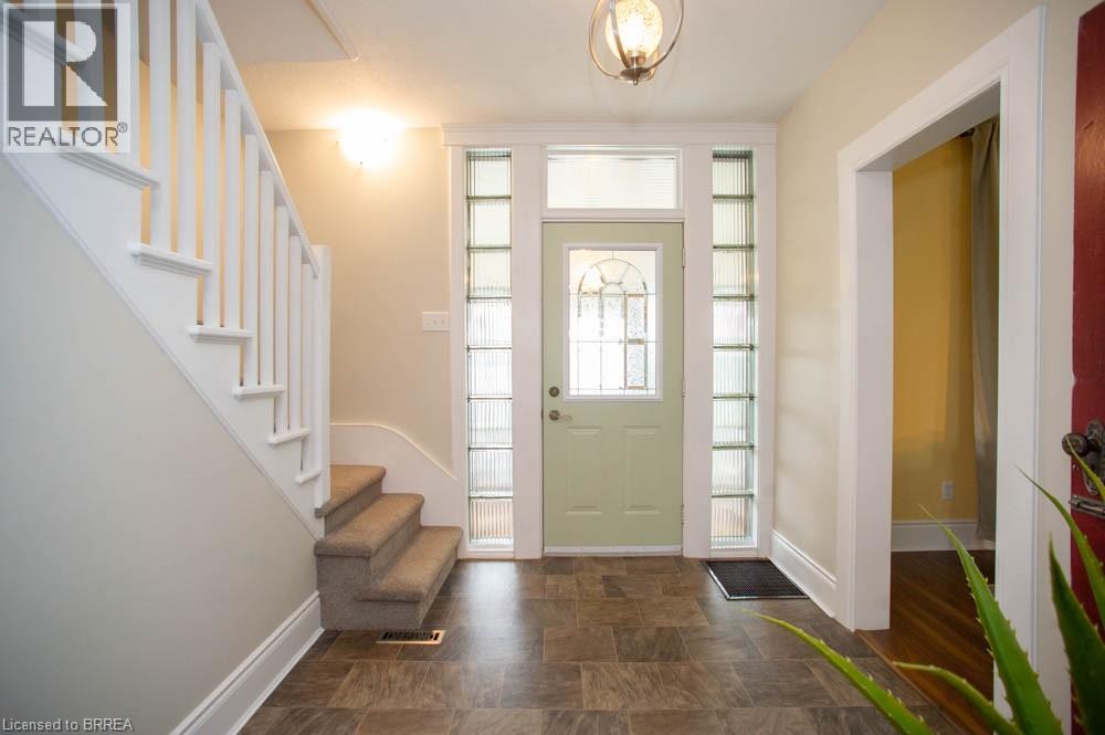 39 Centre Street, Woodstock, Ontario  N4S 3X6 - Photo 7 - 40837322