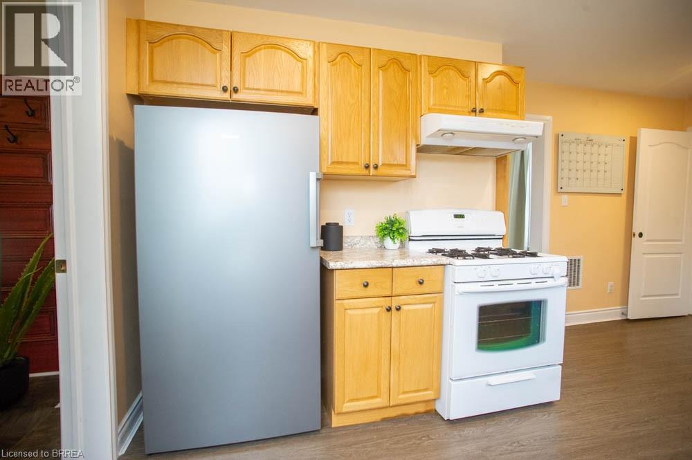 39 Centre Street, Woodstock, Ontario  N4S 3X6 - Photo 15 - 40837322