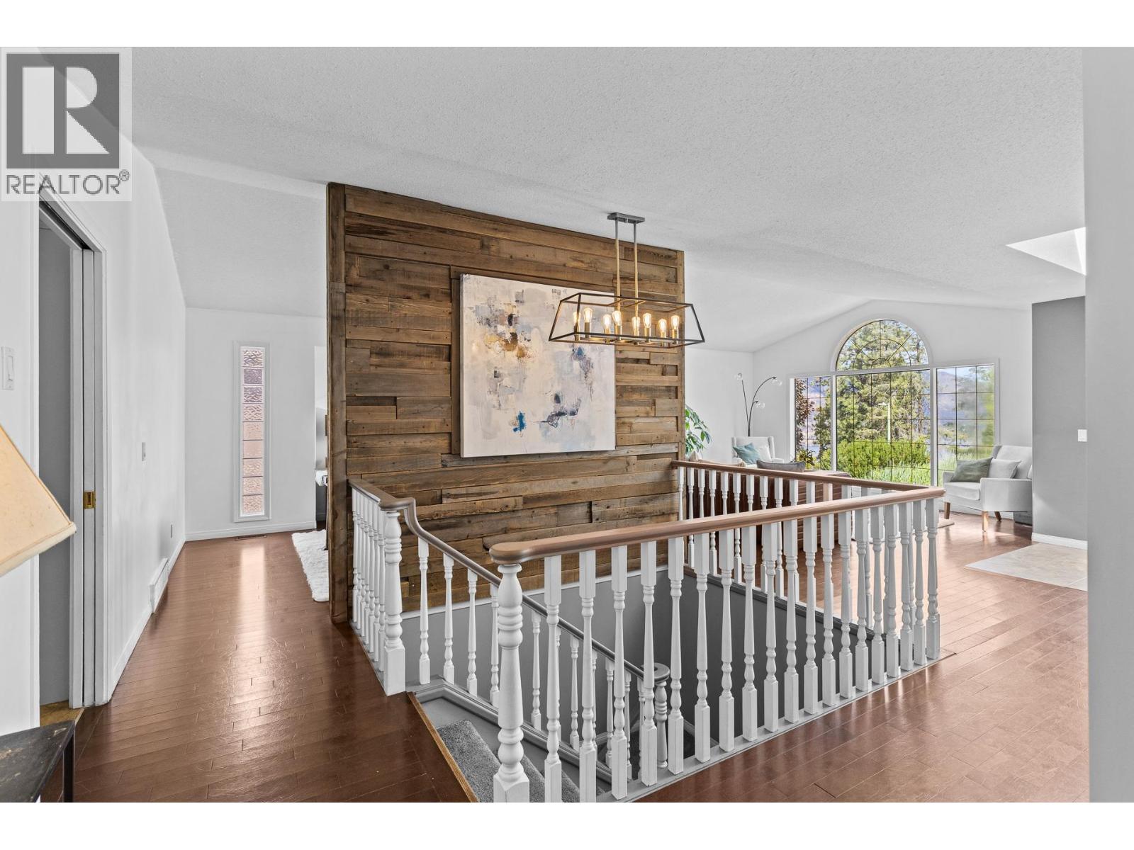 145 Magic Drive, Kelowna, British Columbia  V1V 1N2 - Photo 11 - 10390932