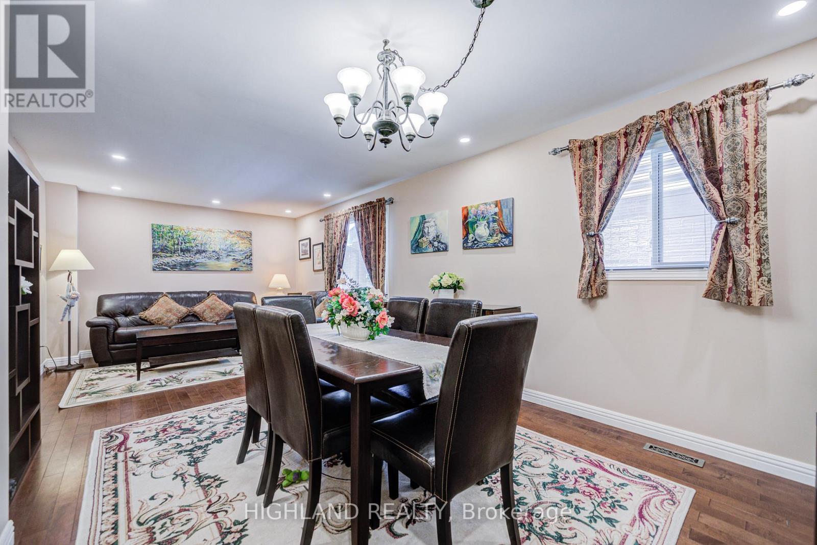 6937 Harris Road, Mississauga, Ontario  L5N 4Z1 - Photo 12 - W13428324