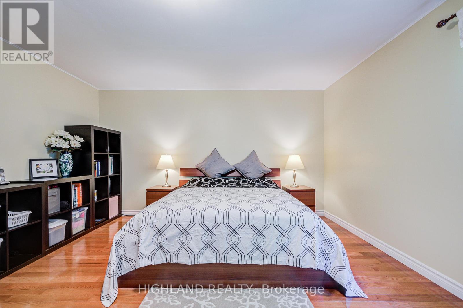 6937 Harris Road, Mississauga, Ontario  L5N 4Z1 - Photo 23 - W13428324