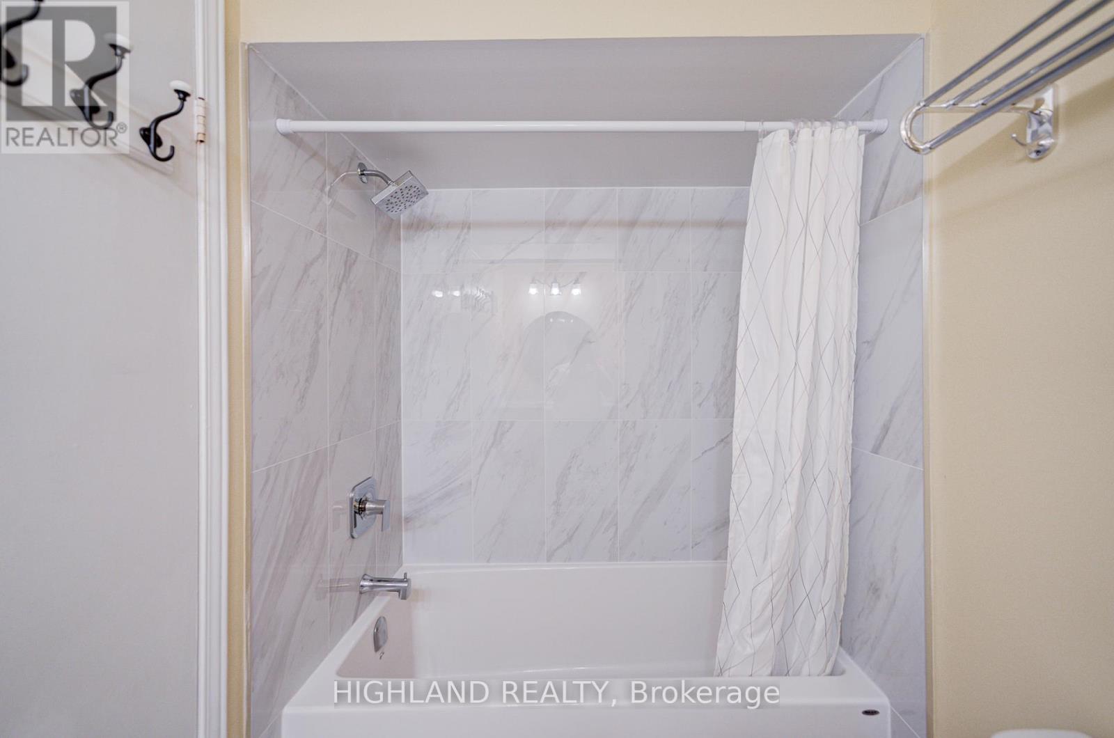 6937 Harris Road, Mississauga, Ontario  L5N 4Z1 - Photo 27 - W13428324