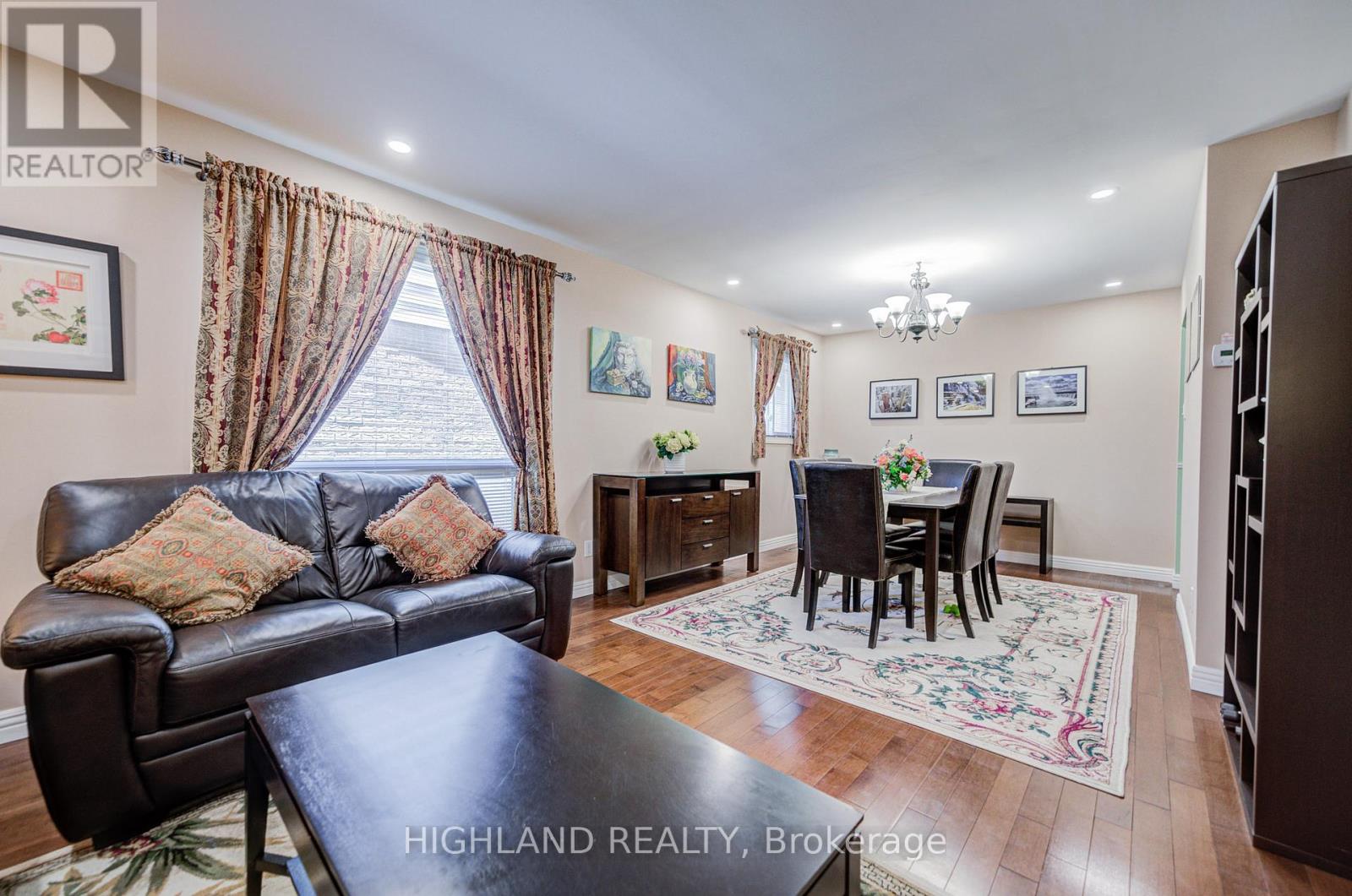 6937 Harris Road, Mississauga, Ontario  L5N 4Z1 - Photo 9 - W13428324