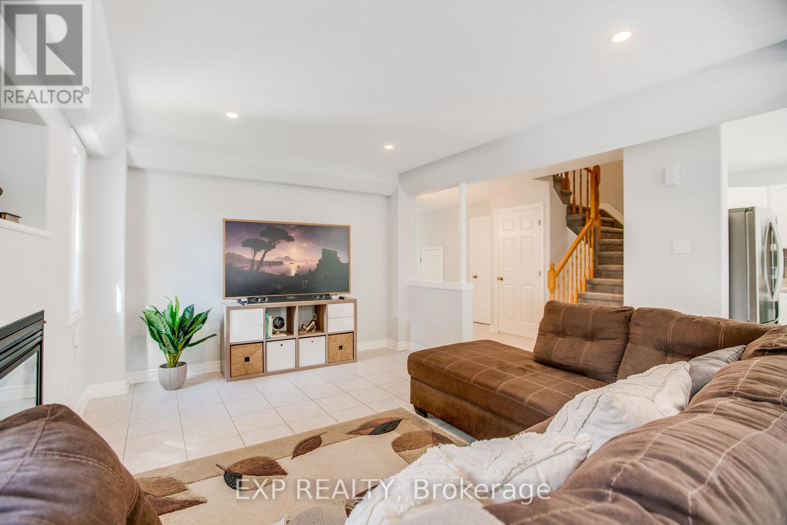 64 Radisson Drive, Russell, Ontario  K0A 1W0 - Photo 10 - X13428396