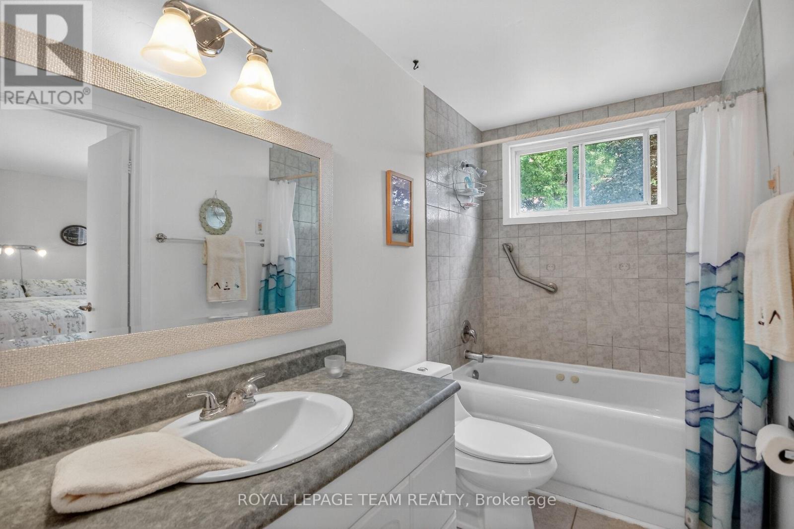 71 Dallaire Crescent, Ottawa, Ontario  K0A 2Z0 - Photo 17 - X13428426
