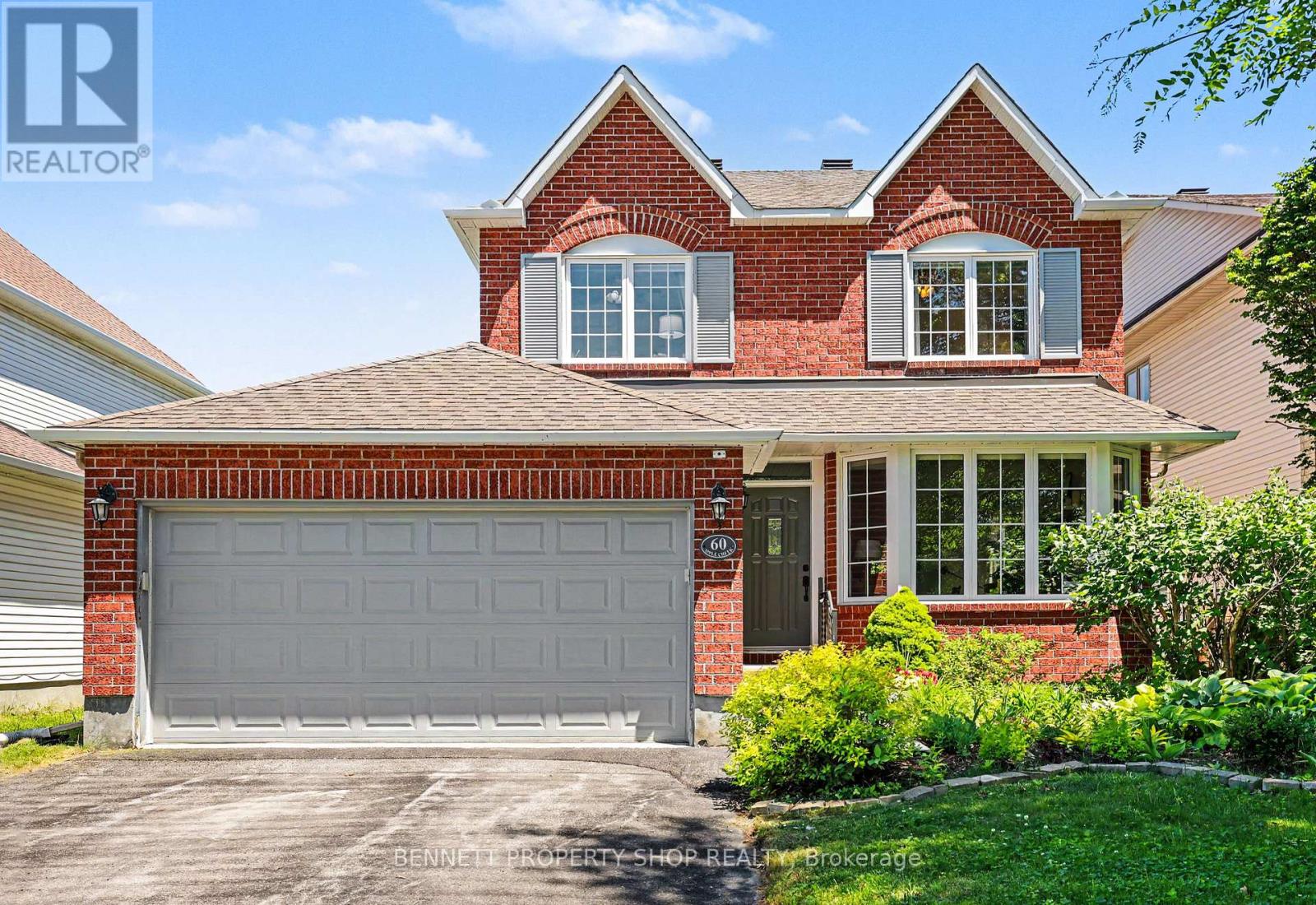 60 APPLE CREEK CRESCENT, Ottawa, Ontario