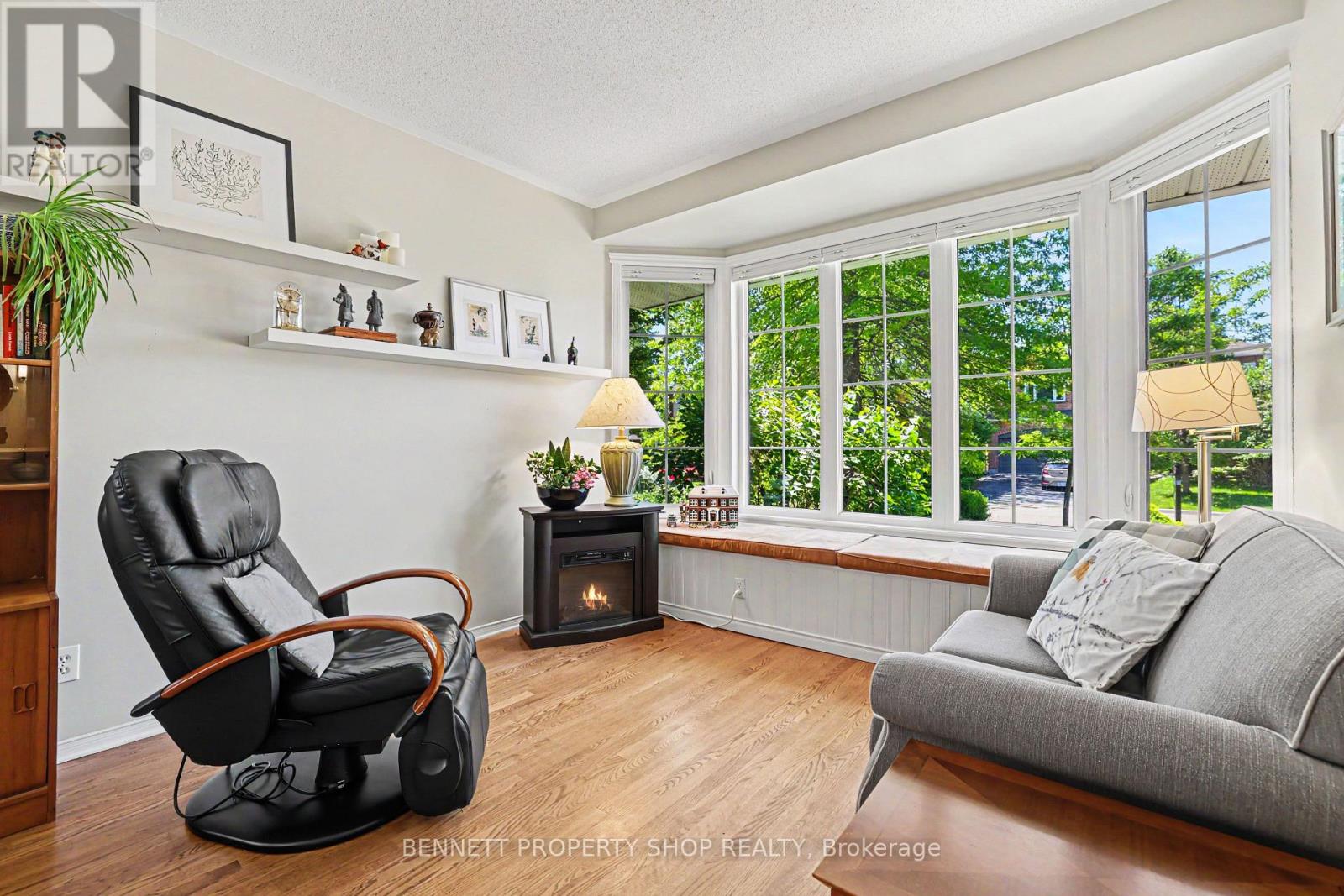 60 Apple Creek Crescent, Ottawa, Ontario  K2M 2M5 - Photo 13 - X13428600