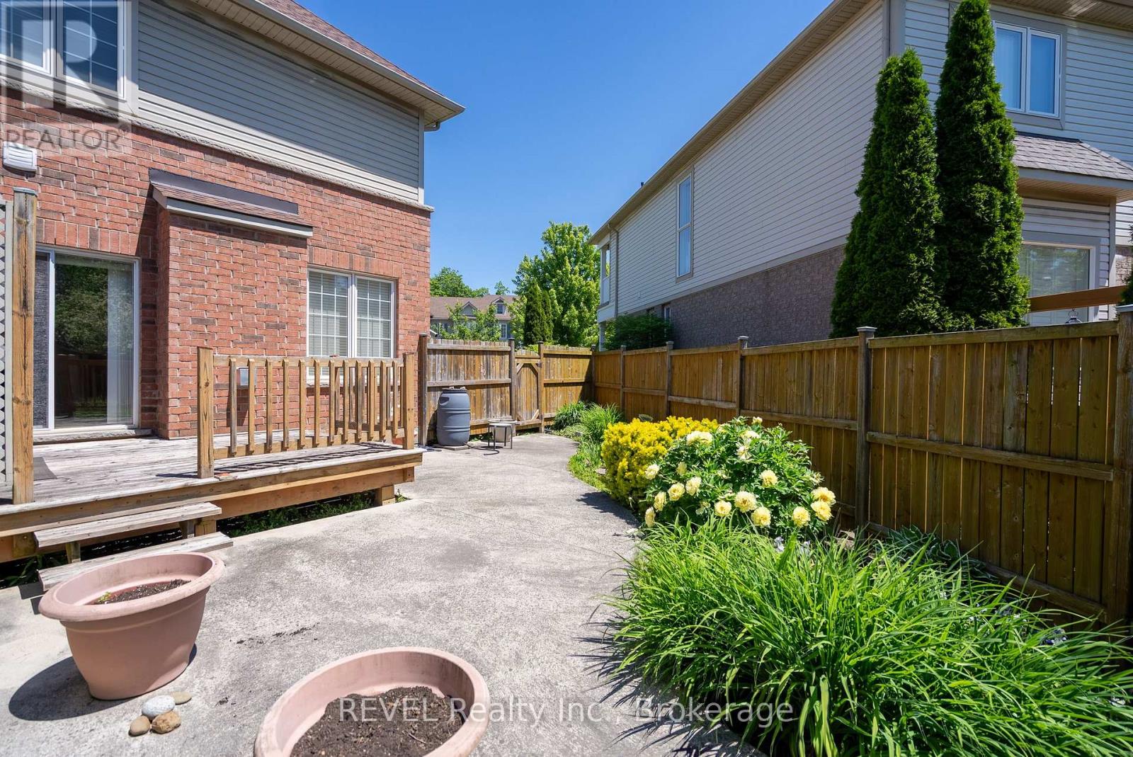 67 Chloe Street, St. Catharines, Ontario  L2P 0A5 - Photo 38 - X13428432