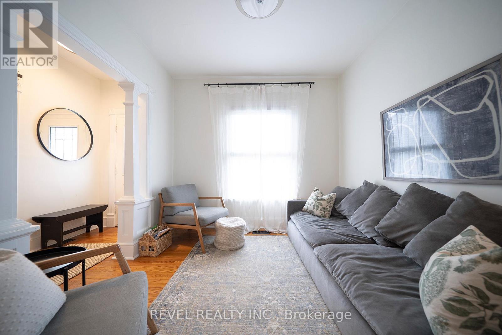 22 Lawrence Street, Brantford, Ontario  N3R 1A7 - Photo 4 - X13428352