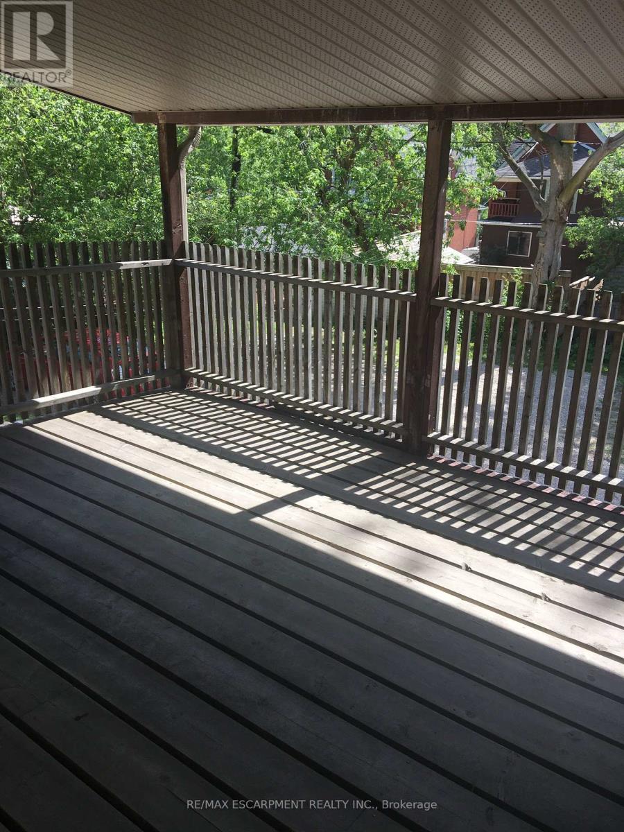 2 - 109 Waterloo Street, Kitchener, Ontario  N2H 3V5 - Photo 9 - X13428370