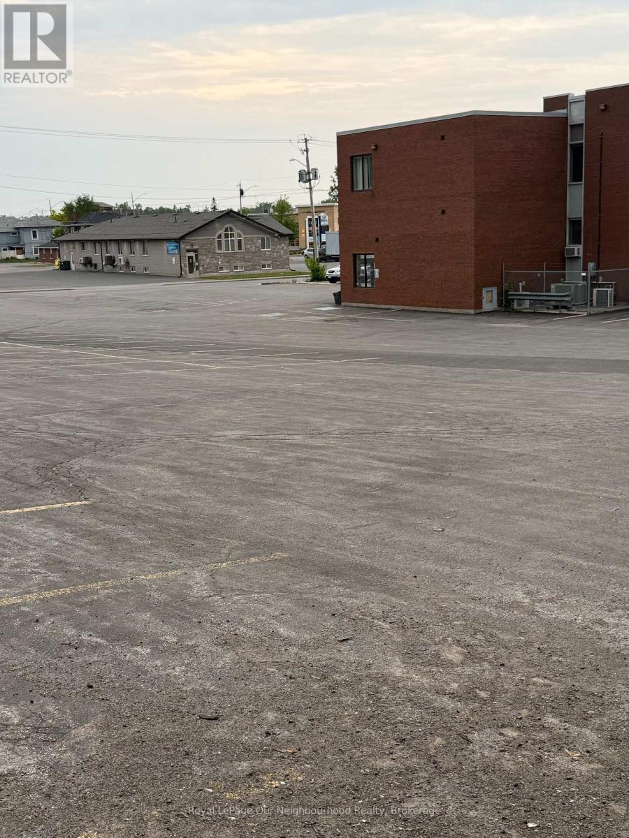 80 Division Street, Quinte West, Ontario  K8V 5S5 - Photo 3 - X13428502