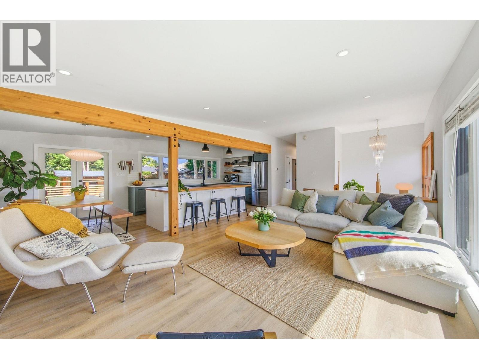 308 MOUNT ROYAL DRIVE, Port Moody, British Columbia