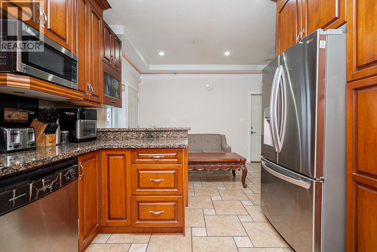 528 Sixteen Street, New Westminster, British Columbia  V3M 4R3 - Photo 15 - R3133671
