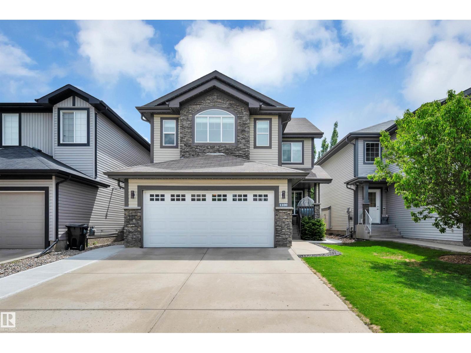 1100 FOXWOOD CR, Sherwood Park, Alberta