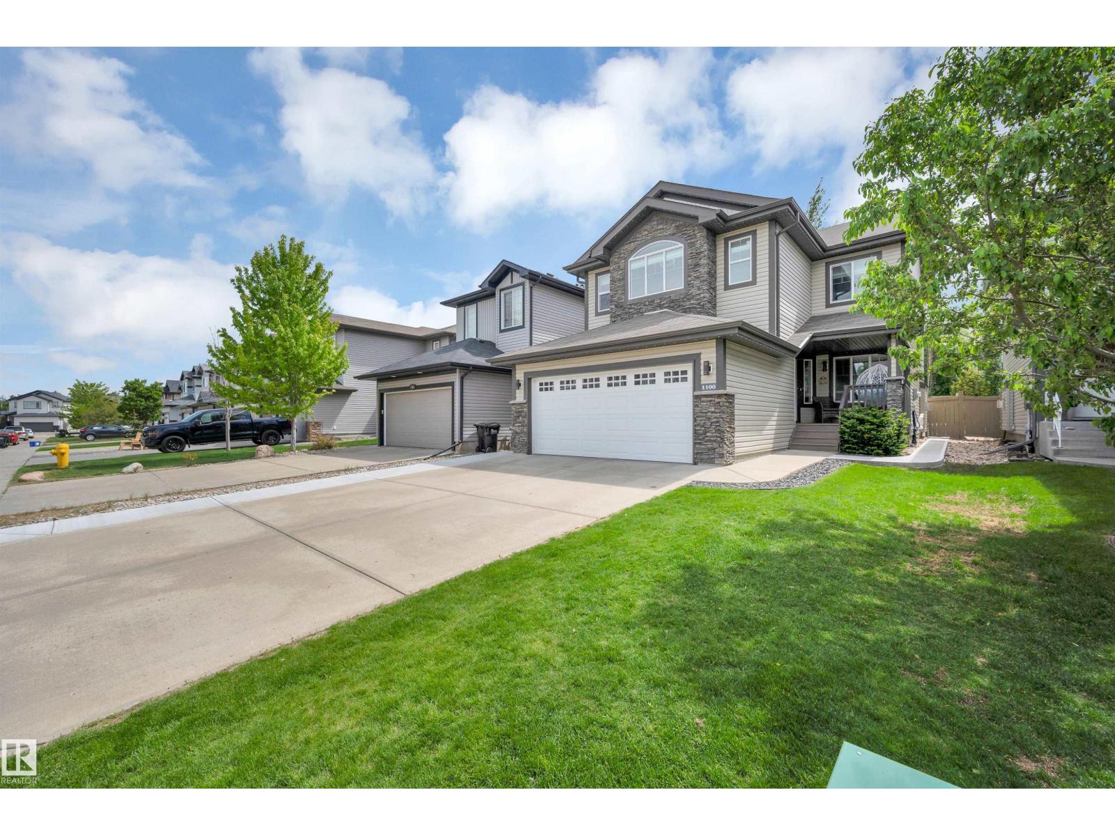 1100 Foxwood Cr, Sherwood Park, Alberta  T8A 4X4 - Photo 2 - E4492856