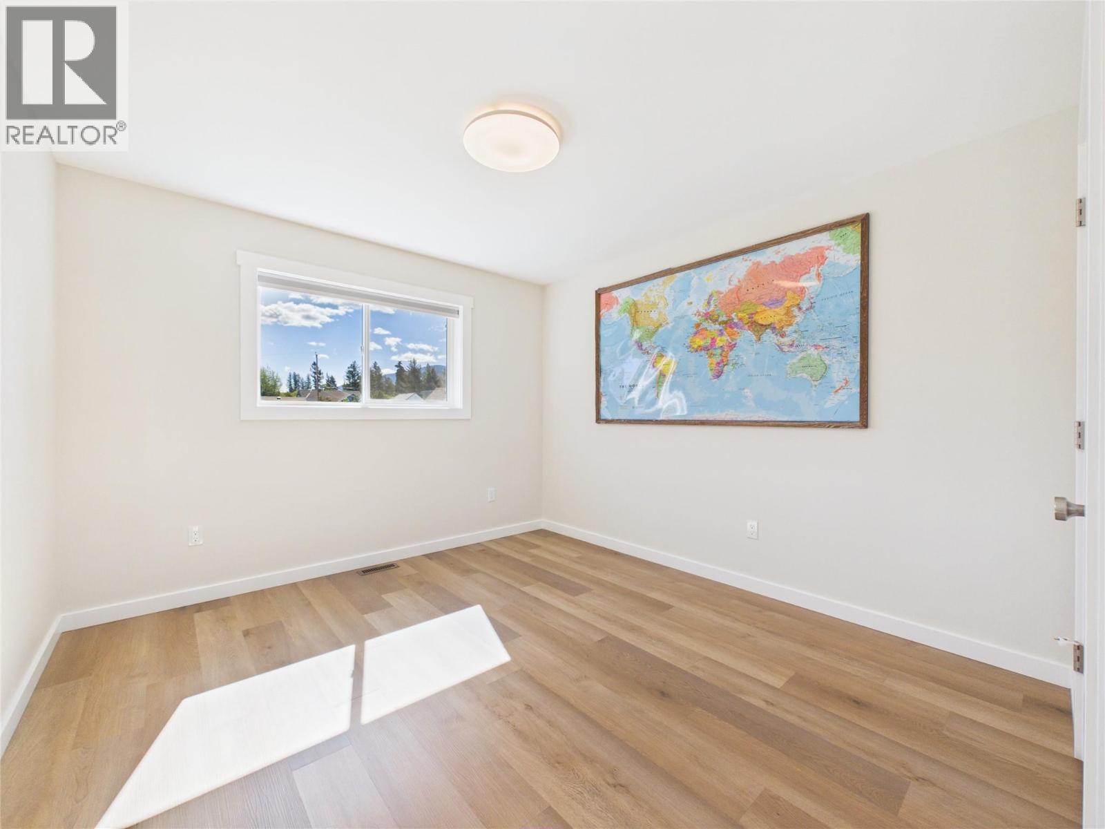 308 5th Avenue S, Cranbrook, British Columbia V1C 2G6 - Photo 26 - 10390943