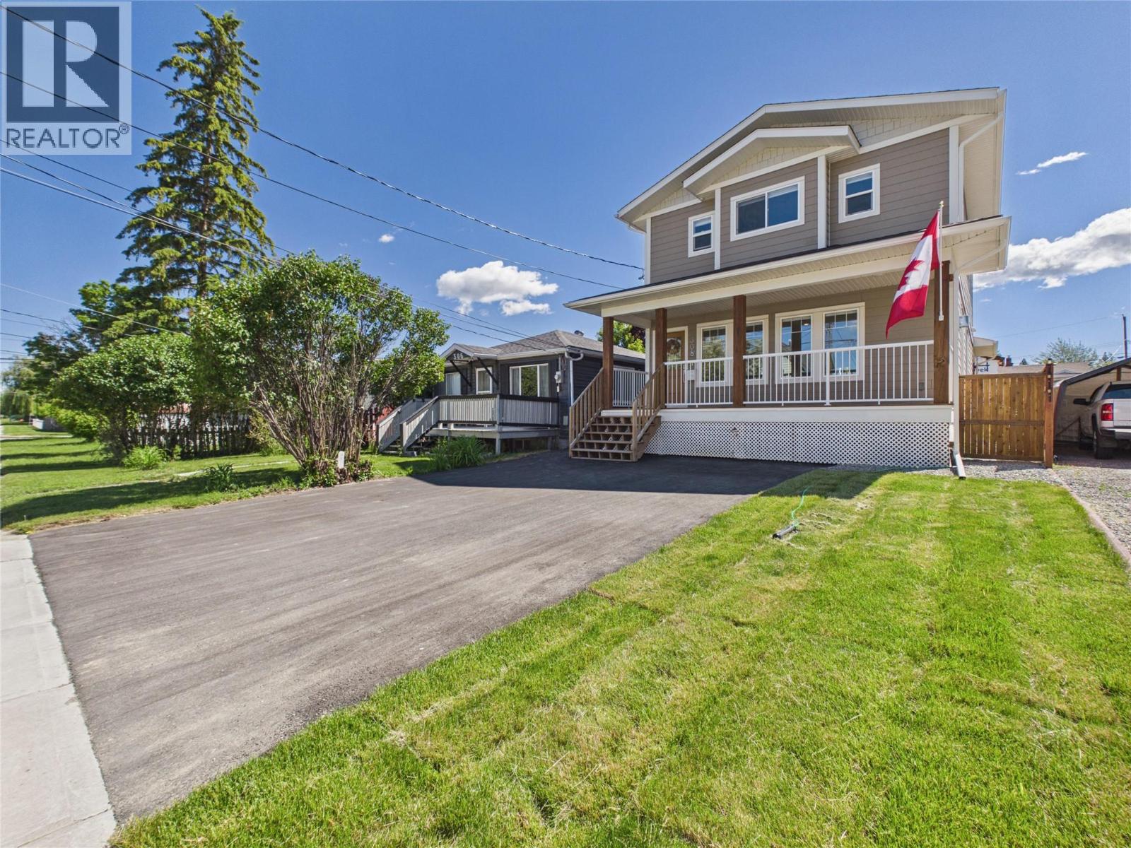 308 5th Avenue S, Cranbrook, British Columbia V1C 2G6 - Photo 1 - 10390943