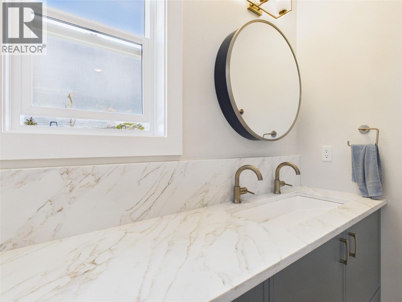 308 5th Avenue S, Cranbrook, British Columbia V1C 2G6 - Photo 22 - 10390943