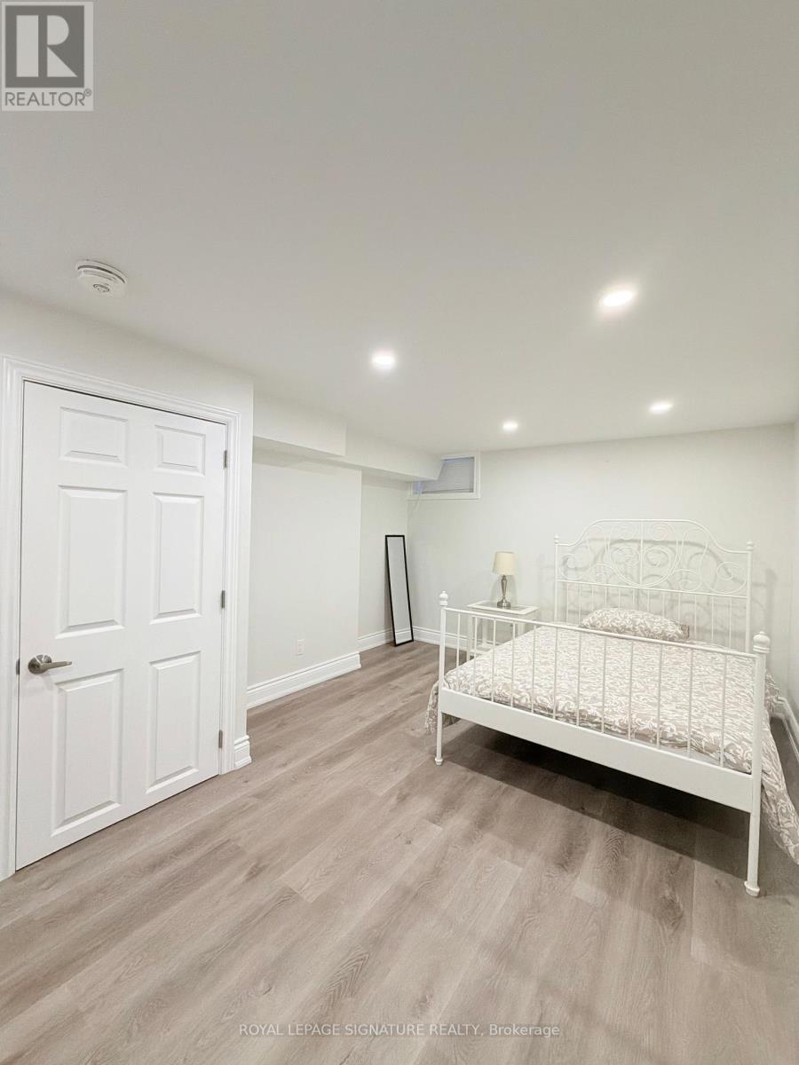 3477 Riverspray Crescent, Mississauga, Ontario  L4Y 3M6 - Photo 21 - W13415356