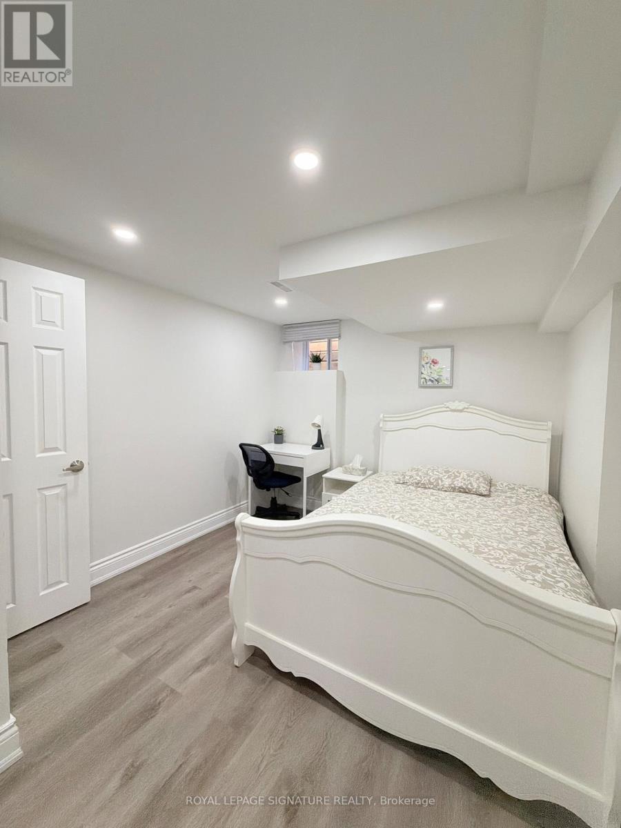 3477 Riverspray Crescent, Mississauga, Ontario  L4Y 3M6 - Photo 24 - W13415356