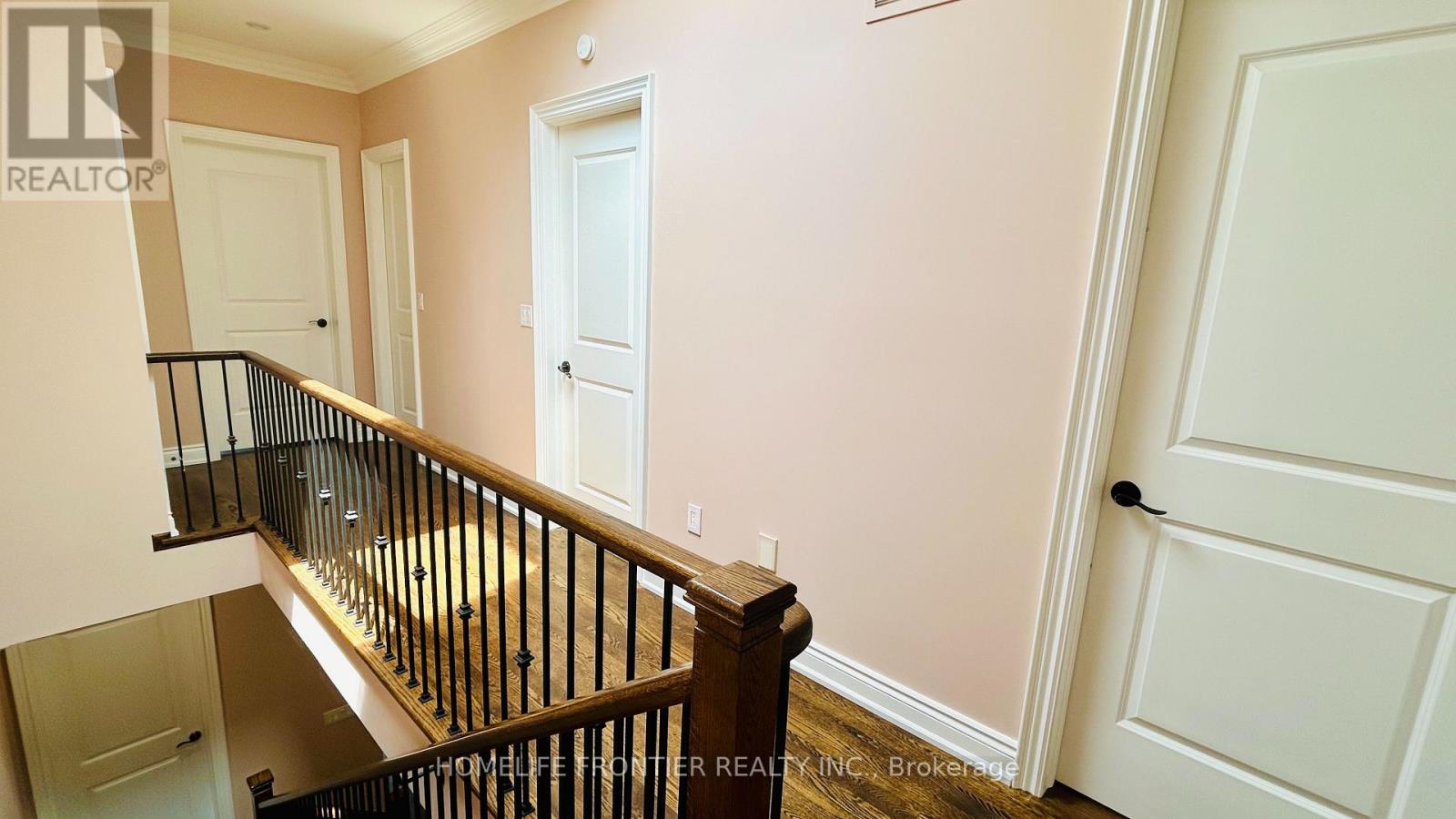 183 Finch Avenue E, Toronto, Ontario M2N 4R8 - Photo 29 - C13272530