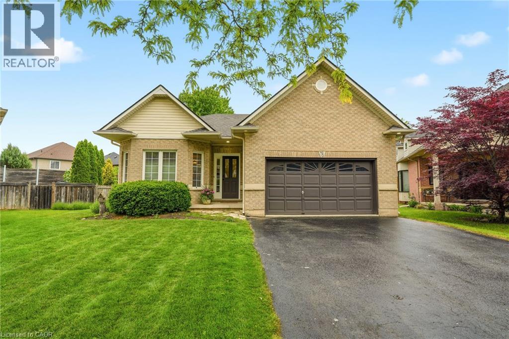 78 SUMAC Court, Grimsby, Ontario