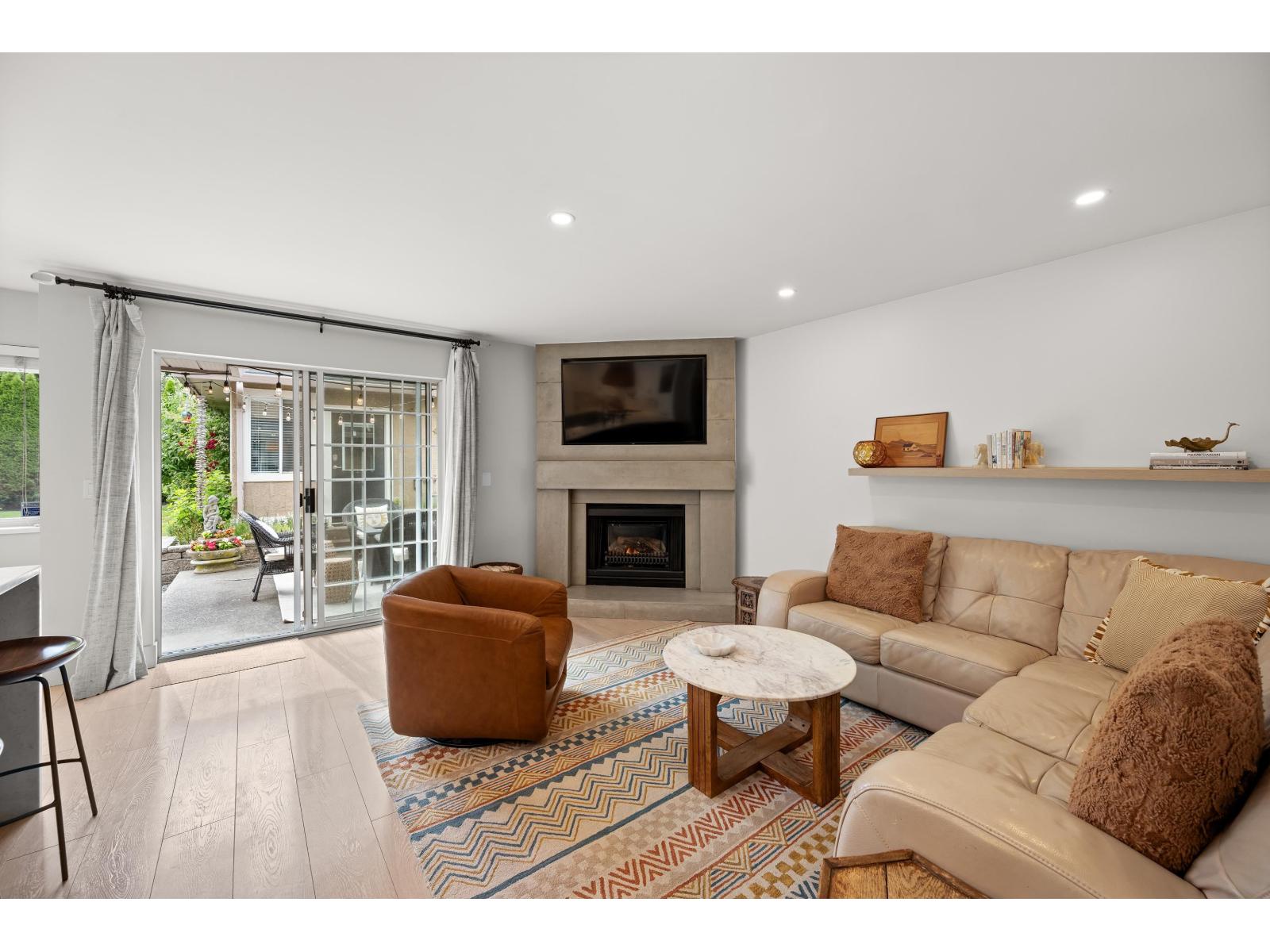 877 166 Street, Surrey, British Columbia  V4A 9C4 - Photo 15 - R3133953