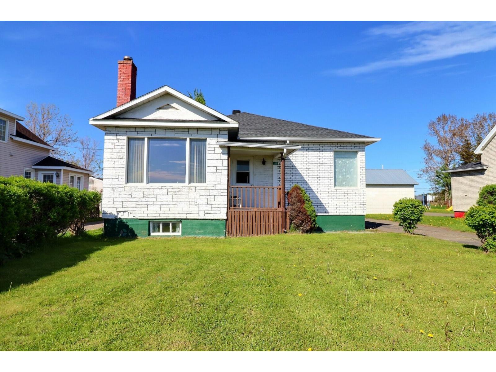 149 Av. de Port-Royal Bonaventure Quebec Canada G0C1E0