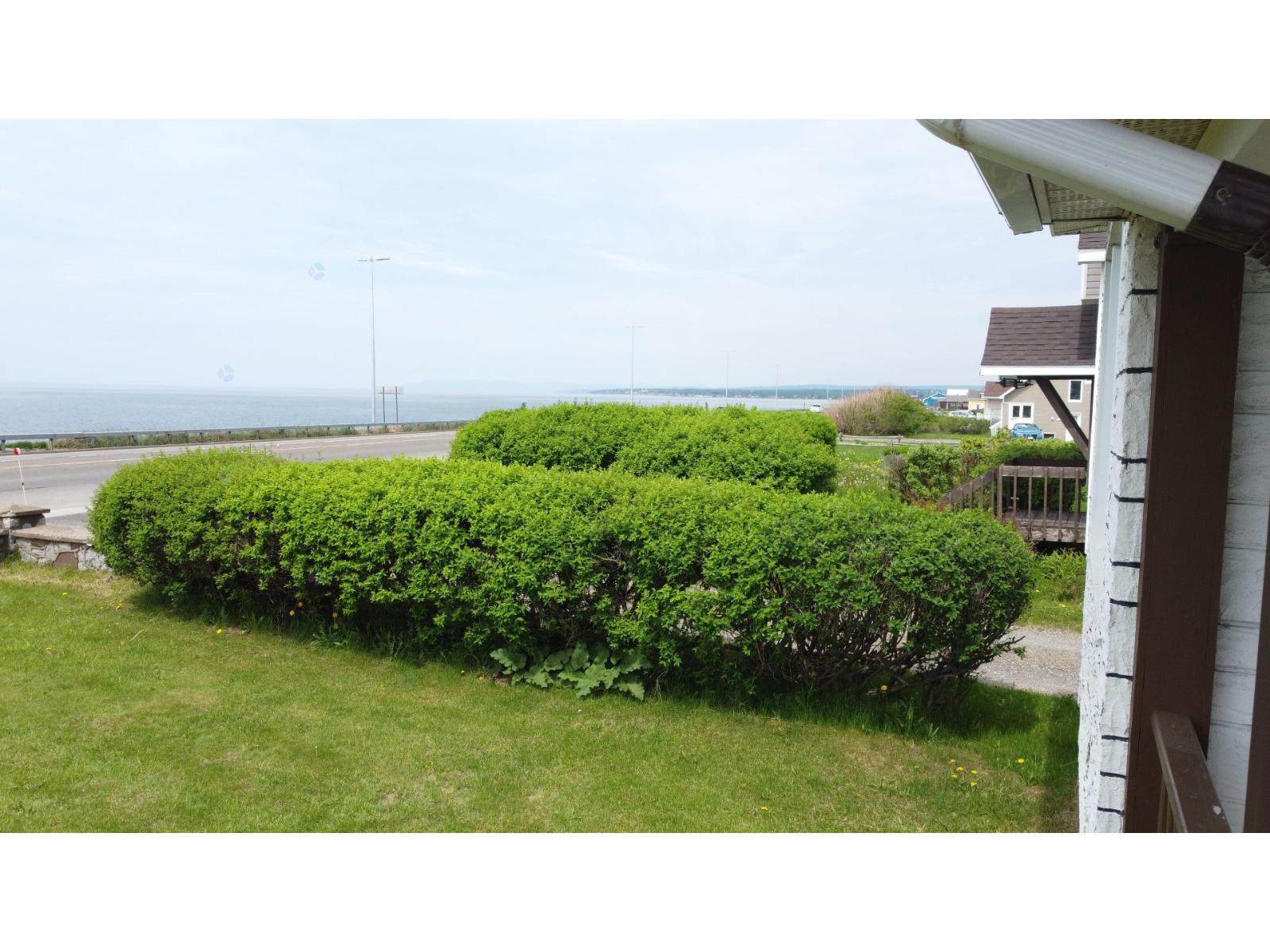 149 Av. de Port-Royal Bonaventure Quebec Canada G0C1E0 4