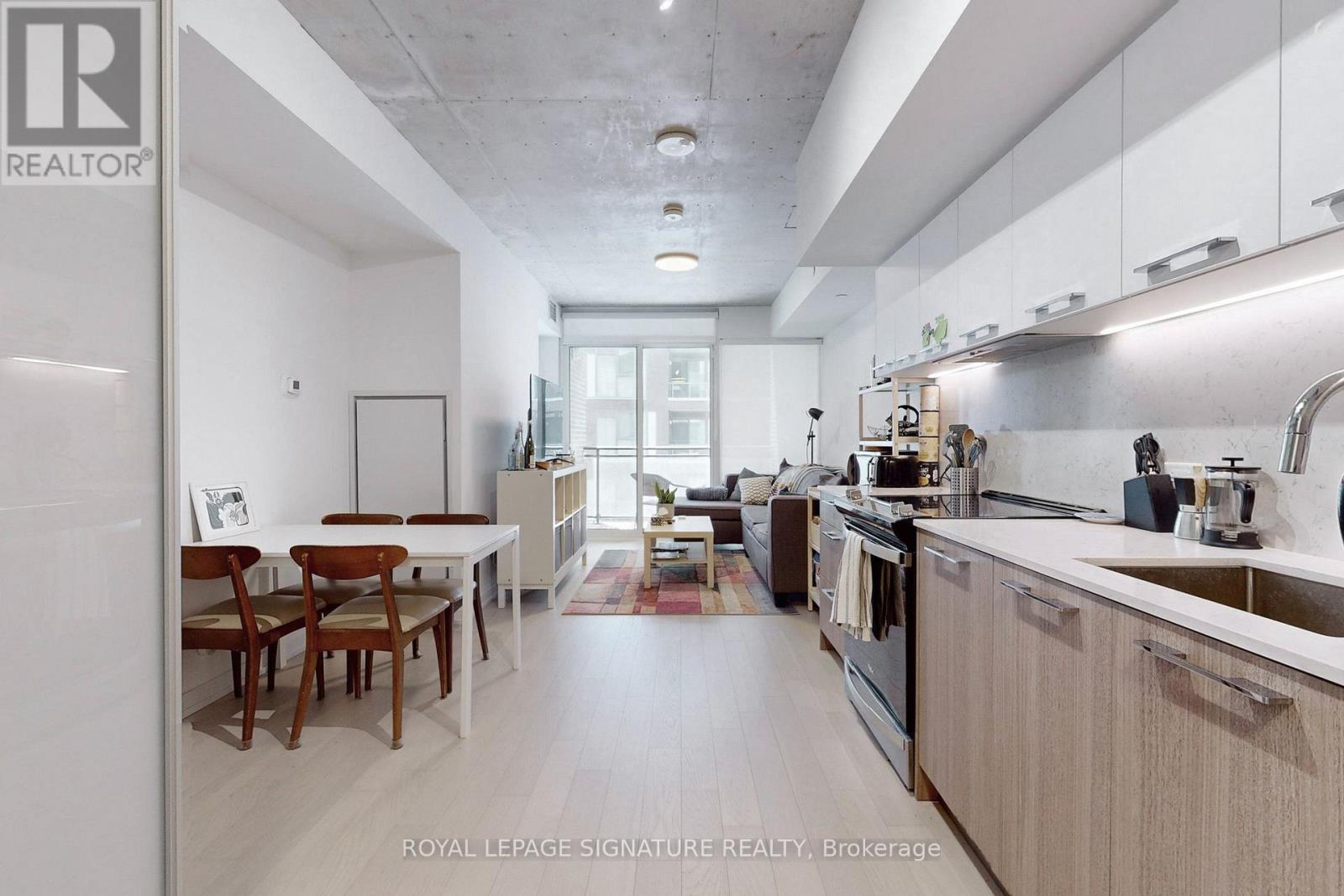 303 - 45 BASEBALL PLACE, Toronto, Ontario