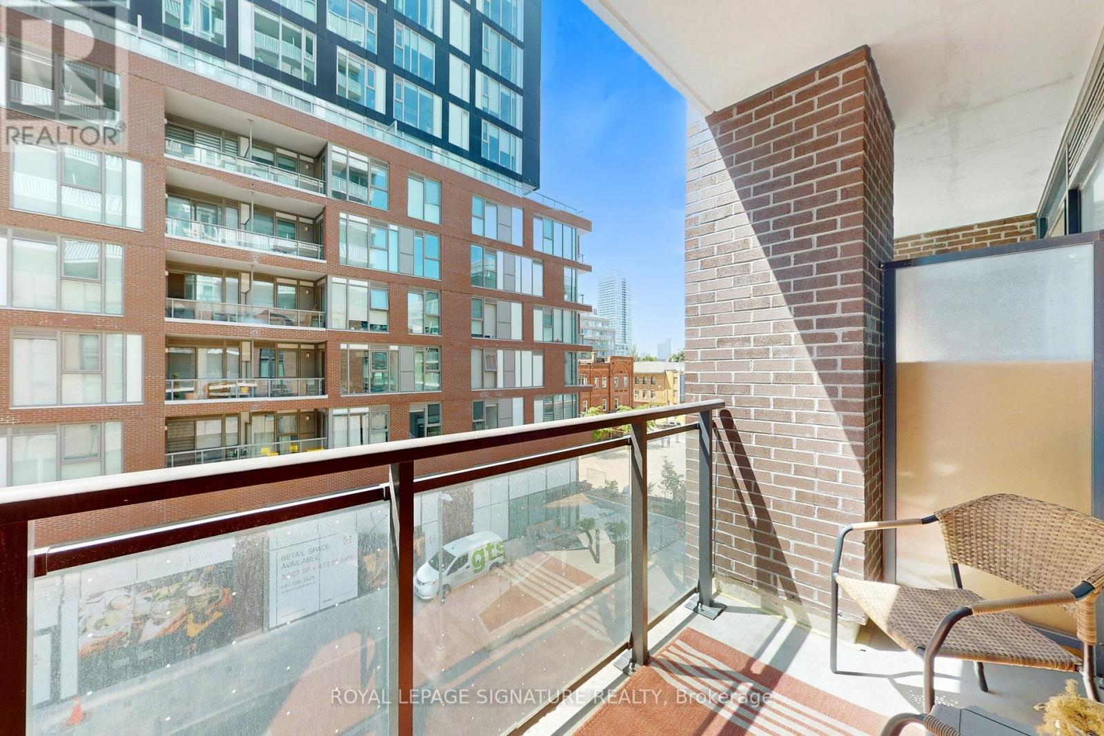 303 - 45 Baseball Place, Toronto, Ontario  M4M 0H1 - Photo 10 - E13428478