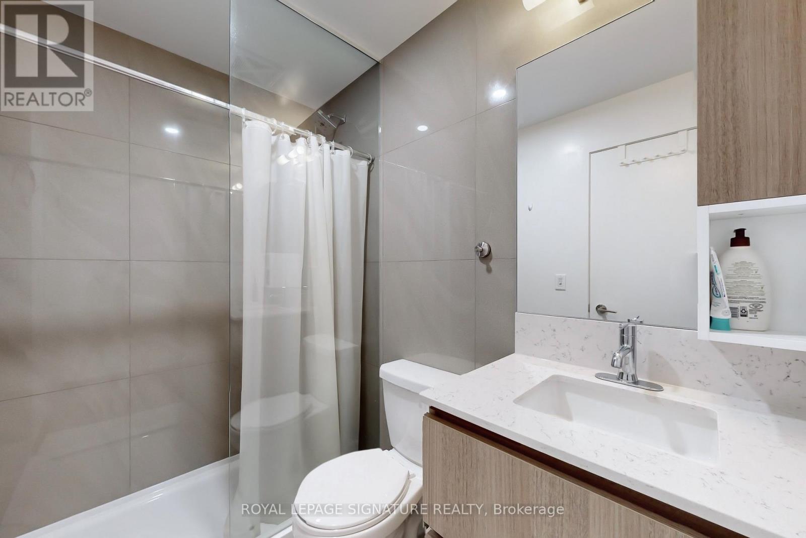 303 - 45 Baseball Place, Toronto, Ontario  M4M 0H1 - Photo 15 - E13428478