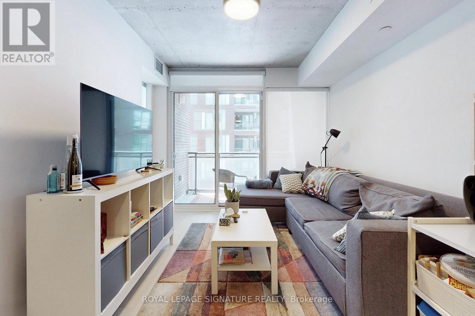 303 - 45 Baseball Place, Toronto, Ontario  M4M 0H1 - Photo 2 - E13428478