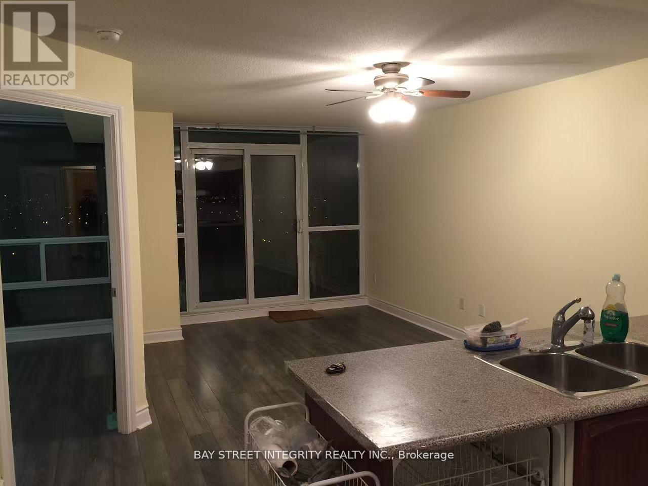 1410 - 60 Brian Harrison Way, Toronto, Ontario  M1P 5J5 - Photo 5 - E13428504