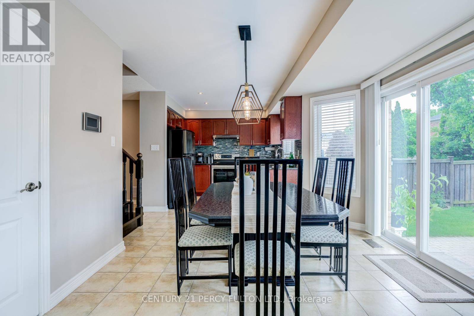 4 Taverner Crescent, Ajax, Ontario  L1T 4P7 - Photo 12 - E13428552