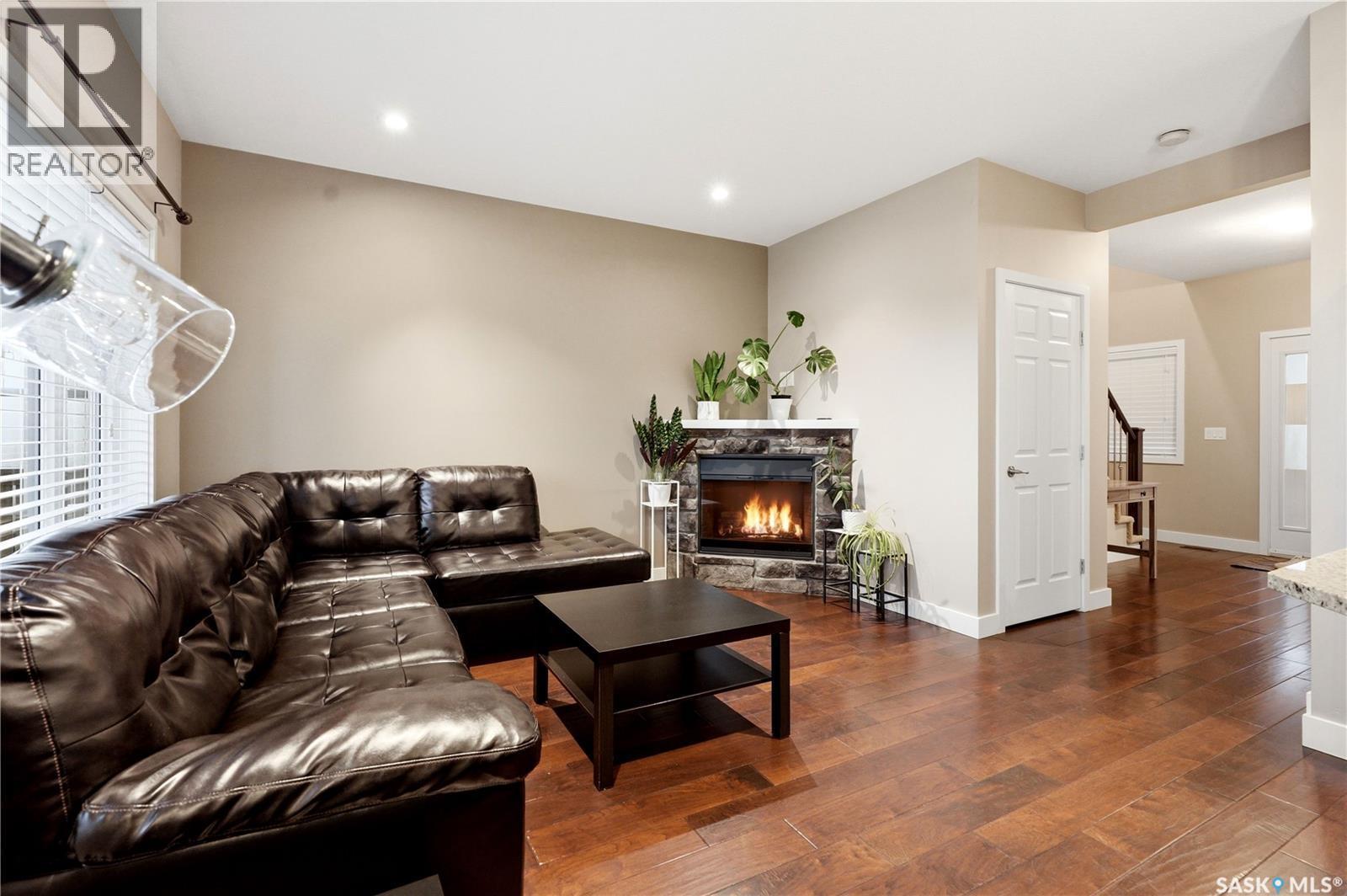 433 Redwood Crescent, Warman, Saskatchewan  S0K 0A1 - Photo 6 - SK038899
