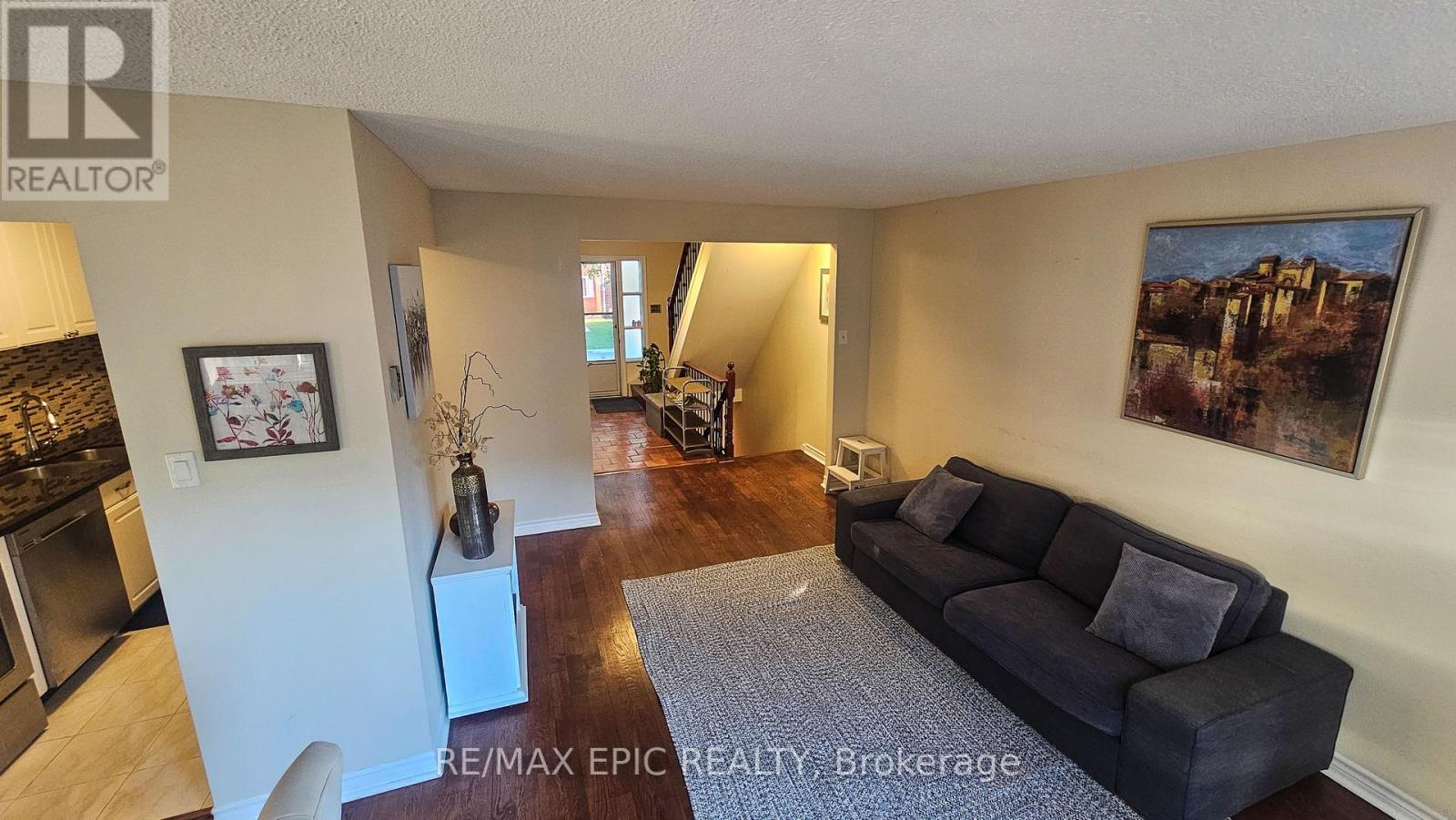 385 - 8 Reith Way, Markham, Ontario  L3T 5C7 - Photo 4 - N13428564