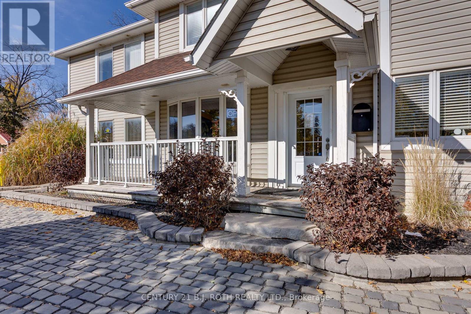888 Innisfil Beach Road, Innisfil, Ontario  L9S 2C2 - Photo 16 - N13428610