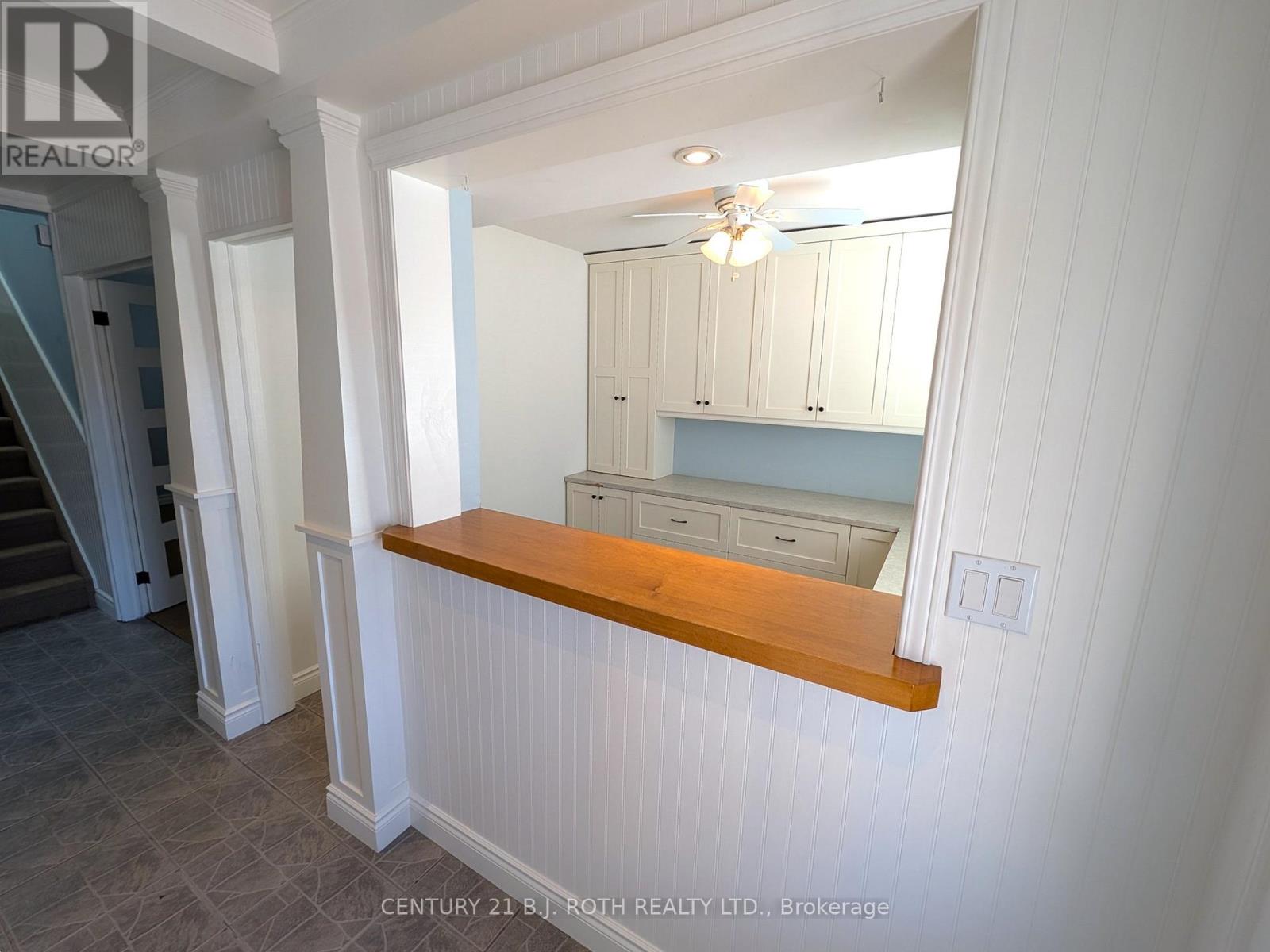 888 Innisfil Beach Road, Innisfil, Ontario  L9S 2C2 - Photo 24 - N13428610