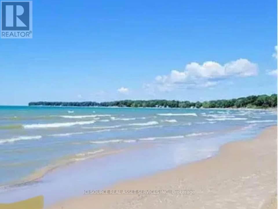 126 Pinecrest Avenue, Wasaga Beach, Ontario  L9Z 1X3 - Photo 37 - S13428602