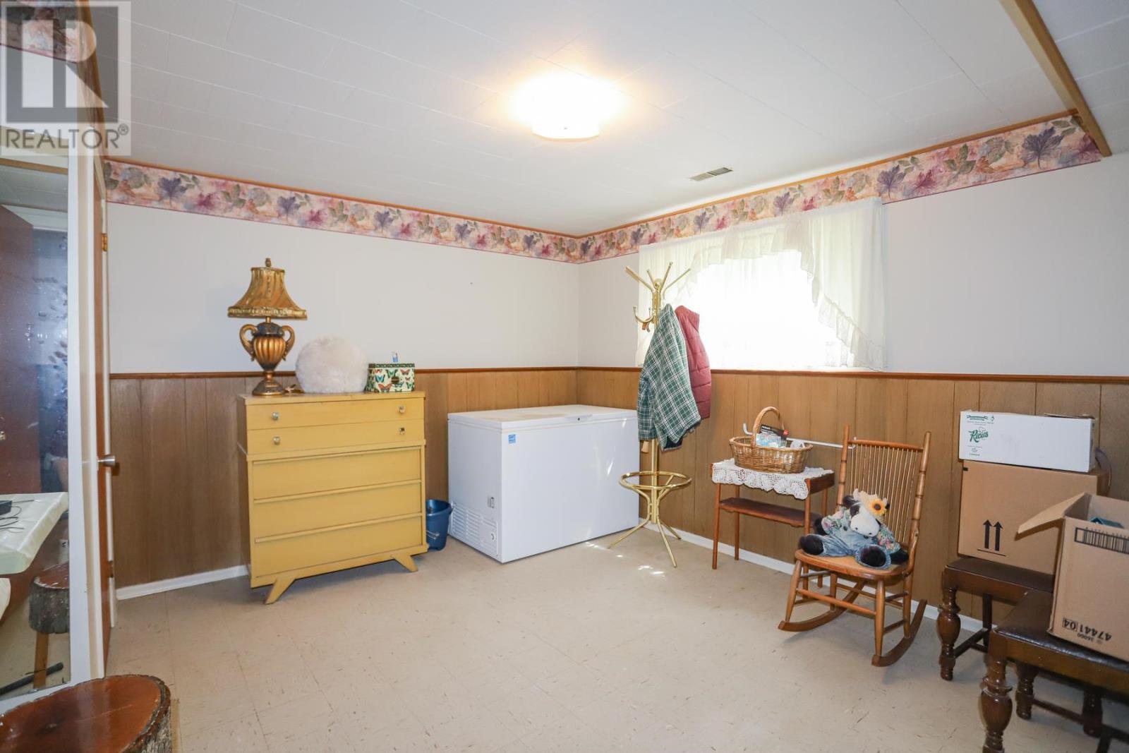 53 Chambers Ave, Sault Ste. Marie, Ontario  P6A 4T9 - Photo 33 - SM261375