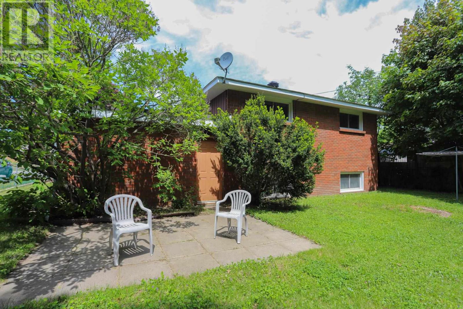 53 Chambers Ave, Sault Ste. Marie, Ontario  P6A 4T9 - Photo 35 - SM261375